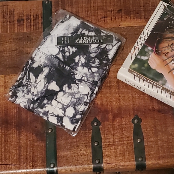 🖤 FINAL MARKDOWN - High Waistband Yoga Leggings 🖤 - Picture 10 of 13